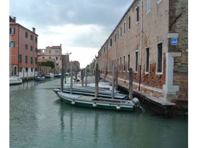  venezia vendita quart: cannaregio immobiliare-marengo-sas