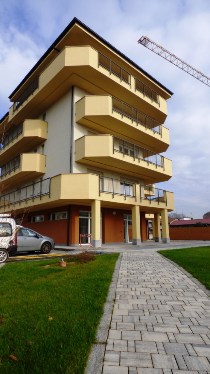 Appartamento BOLLATE vendita    M&C Studio Immobiliare di Corradini Paolo e C. S.a.s.