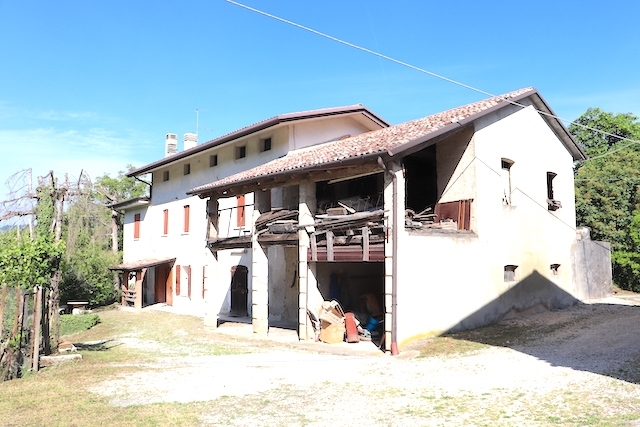  pieve di soligo vendita quart:  spaziocasa servizi immobiliari di arnoldo geom. monica