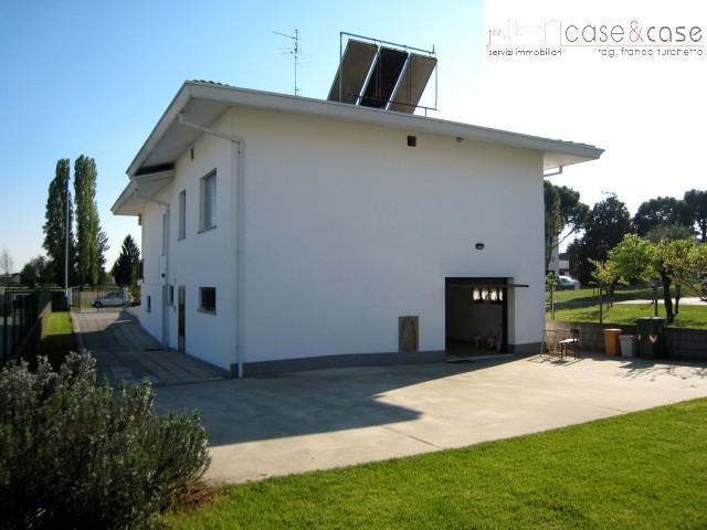 Villa Unifamiliare - Indipendente BRUGNERA vendita  Maron Via Caiselle,4 Case Case srl