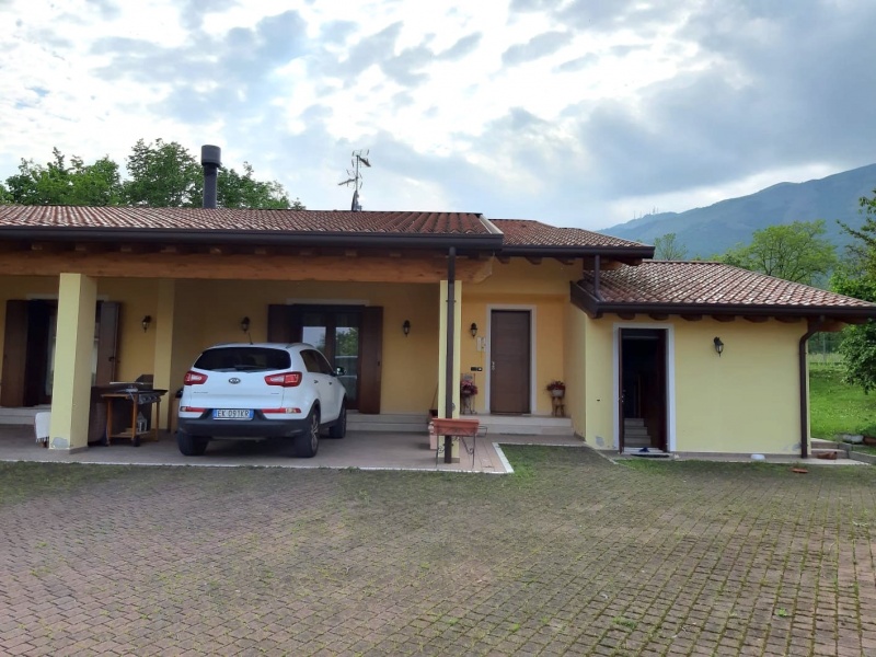 Villa AVIANO vendita    Agenzia Immobiliare Spinazze