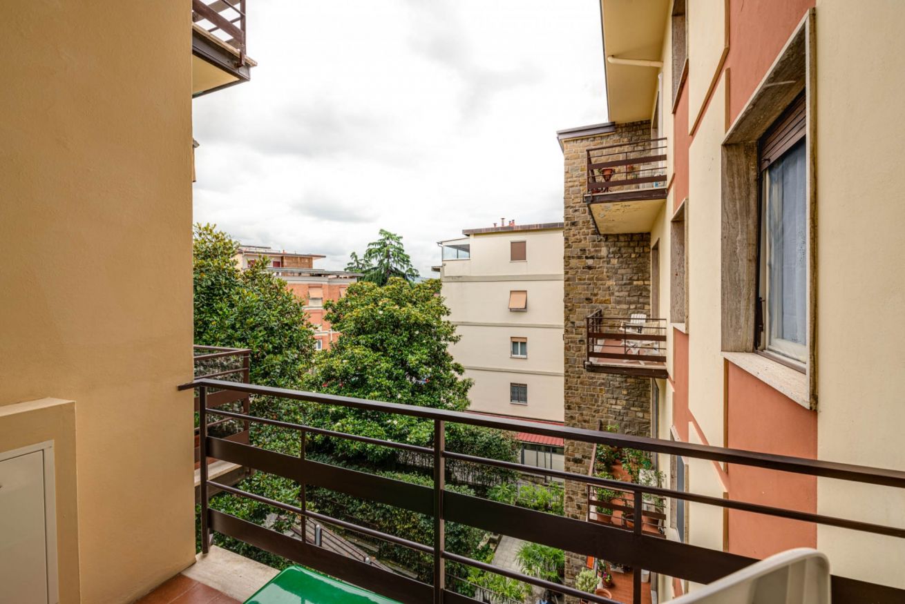  firenze vendita quart:  apartmentsflorence srl